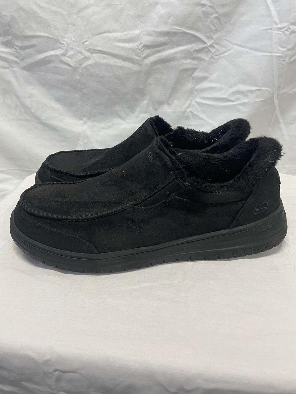 Skechers Men's Muretta-Scofield Faux Fur Lining Slip-On Design Size 12 Black